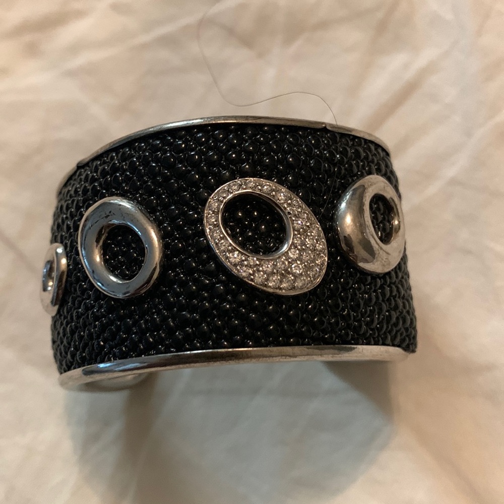 A gorgeous bracelet with crystal embellishments